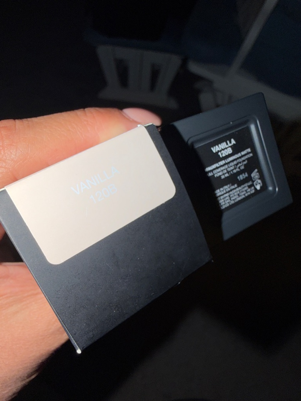 #120B Huda Beauty #FauxFilter Luminous Matte Foundation NWT - Picture 5 of 5